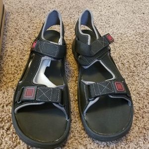 BRAND NEW Men's sandale nile sandles